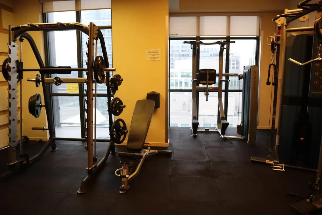 Dt 1Br With Rogers Centre And Cn Tower View And Parking Villa Toronto